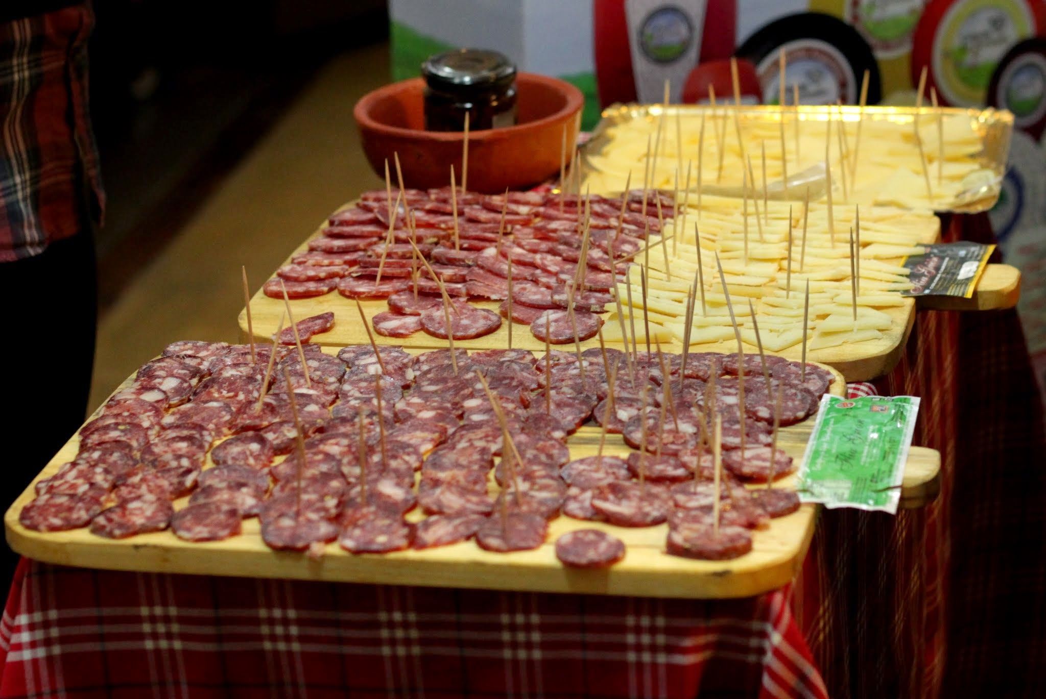 Salame Colonia Caroya, et negra premium al vacío (apto celíacos)300 gr